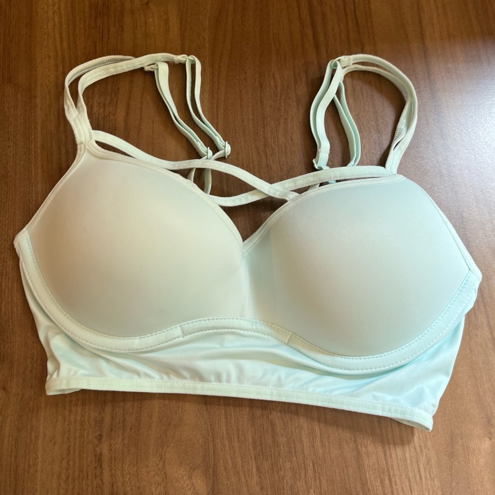 Victoria's Secret PINK Crossover Strappy Bra Aqua Seafoam Size Small NWOT